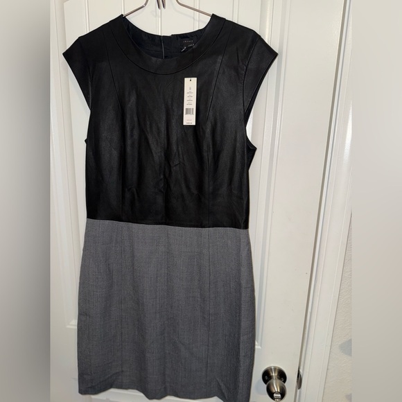 Theory Black and Gray Sleeveless Sheath Dress for Work - Picture 5 of 8